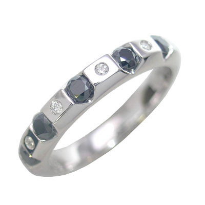 K18ホワイトゴールドブラックダイヤモンドリング 結婚指輪 婚約指輪をお探しならダイヤモンドジュエリー専門店 Suehiro