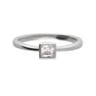 ファンシーカット エンゲージリング ダイヤモンド0.3ct スクエアカット 覆輪