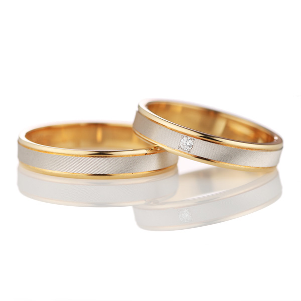 【2本セット】プラチナ イエローゴールド マリッジリング 結婚指輪 スイートマリッジ
