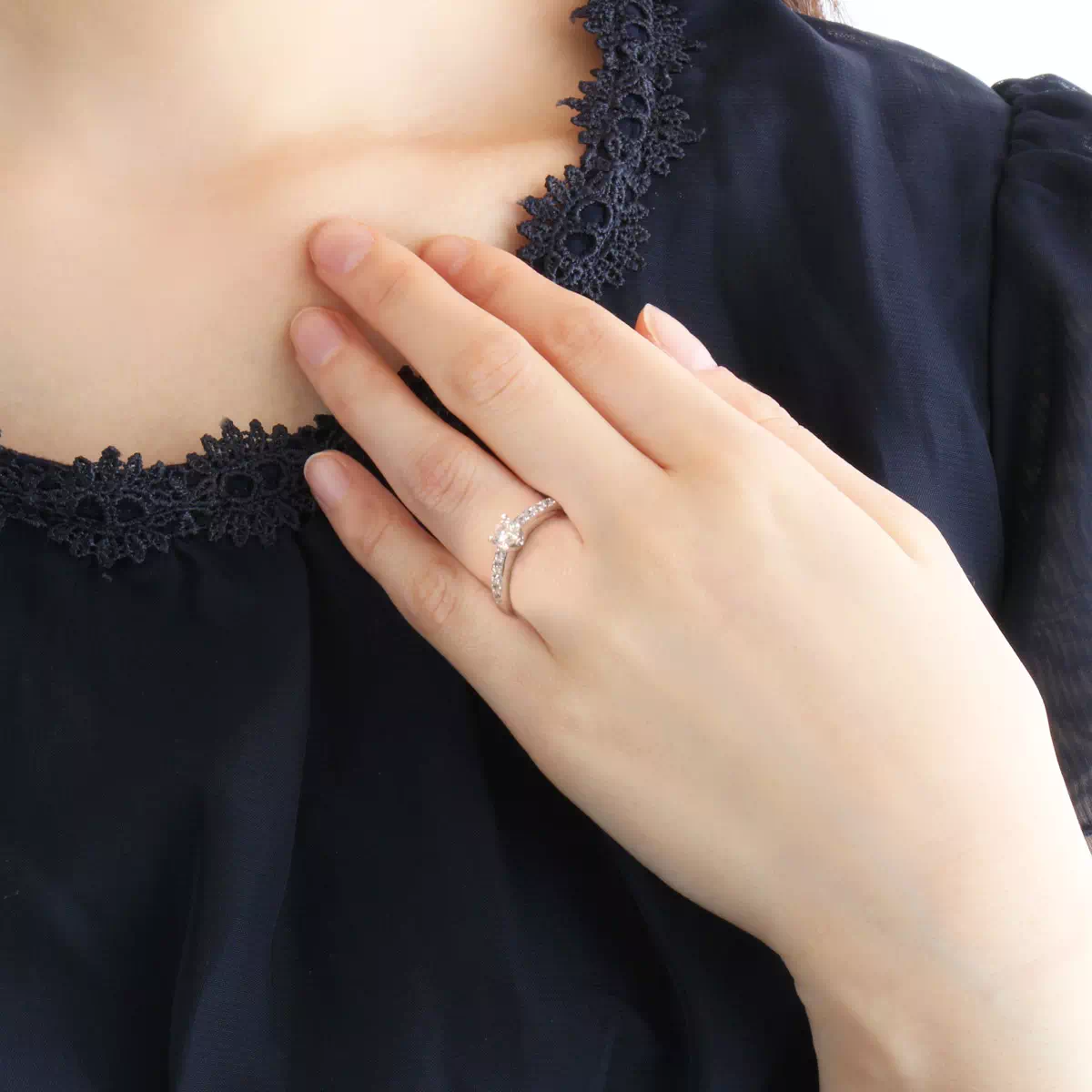 ストレート 0.3ct|東京でオーダーメイドの結婚指輪・婚約指輪をお探し 