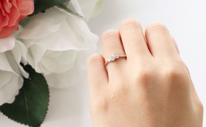 婚約指輪 カラット サイズ