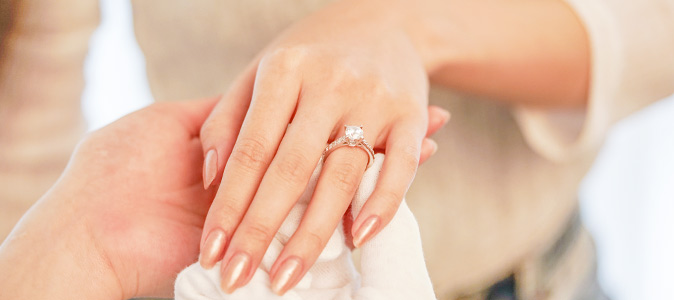 指輪以外でプロポーズする男性、増えてます。