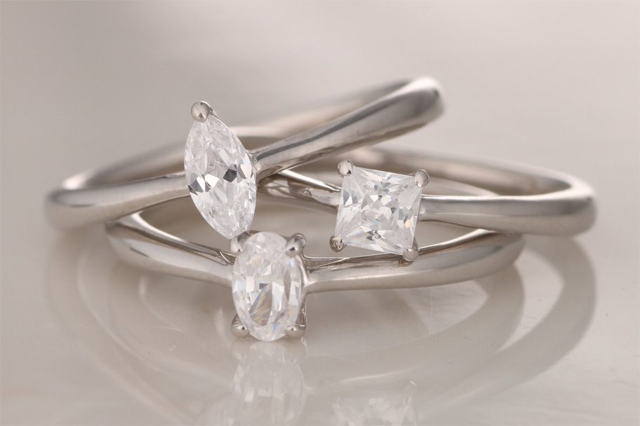 ダイヤモンドアクセサリーを買う時のグレードの見方や選び方は？
