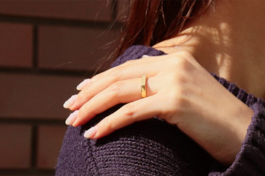 結婚指輪でシンプルなデザインが選ばれる理由と選び方